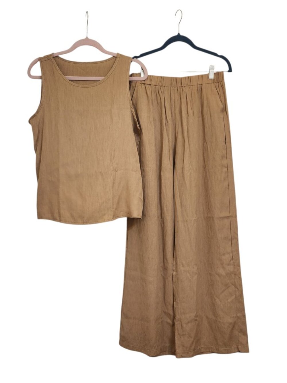 NWOT Unbranded Beige 2 Piece Pant Set Size L